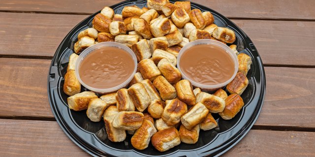Caramel Pretzel Bites