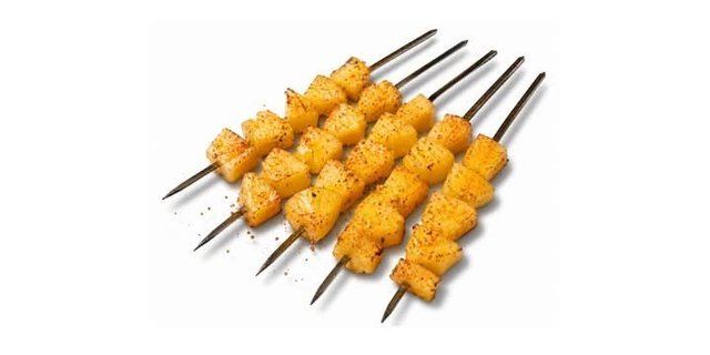 Pineapple Skewers (5 Pieces)