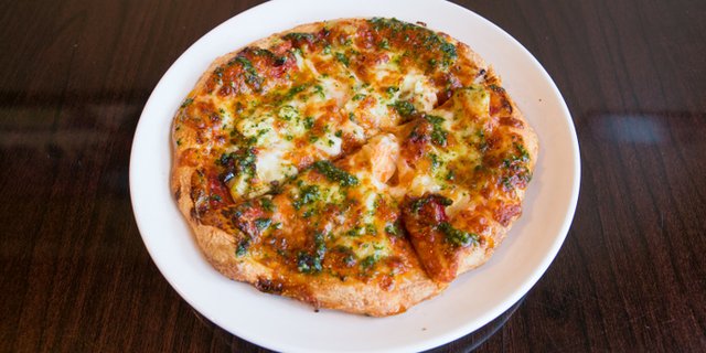 Gluten-Free Pesto Artichoke Pizza