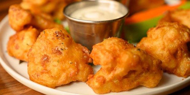 Buffalo Cauliflower Bites