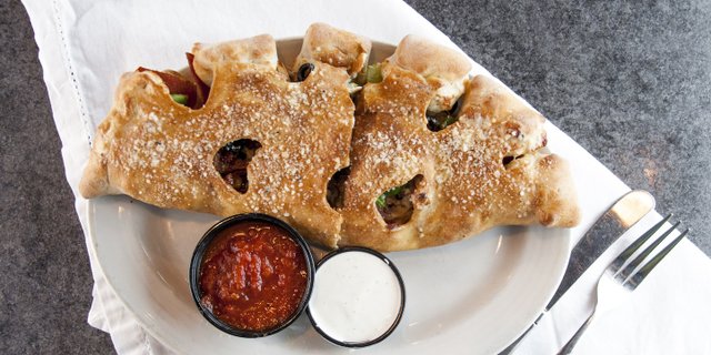 The Score Calzone