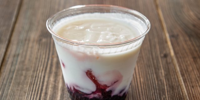 Yogurt & Fruit Parfait