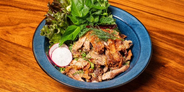 Individual Larb Ped Salad