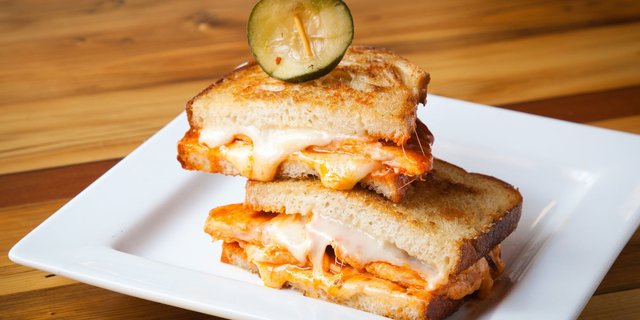Buffalo Chicken Grilled Cheese Sandwich