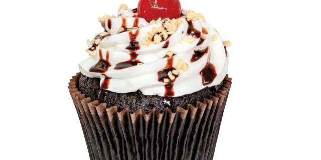 Hot Fudge Sundae Cupcake
