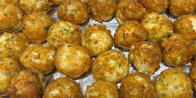 Mini Crab Cakes