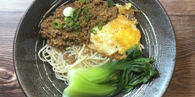 Chengdu Zajiang Noodles
