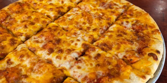 Personal Pizza Boxed Lunch
