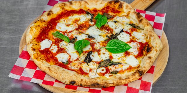 Margherita Pizza