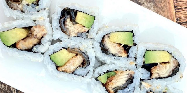 Salmon Skin Roll