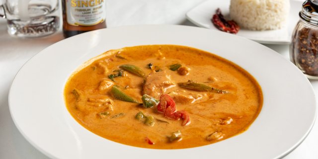 Panang Chicken Curry