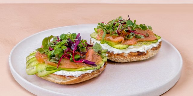 Lox Bagel