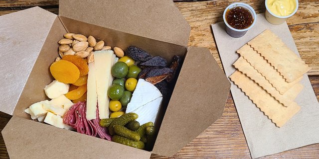 Cheese Plate To-Go