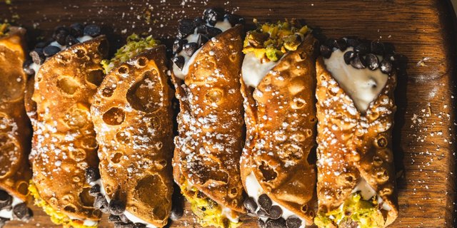 Cannoli