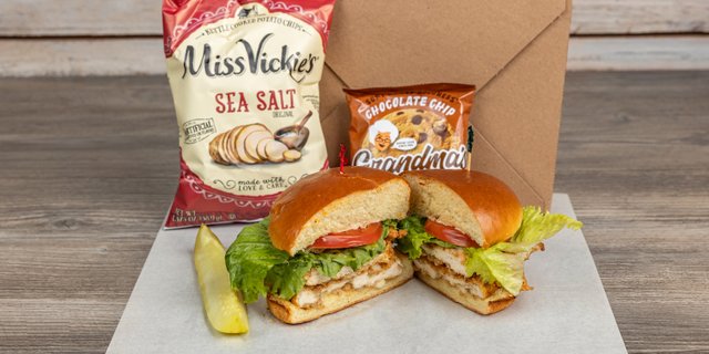 Fried Chicken Chipotle Sandwich Boxed Lunch