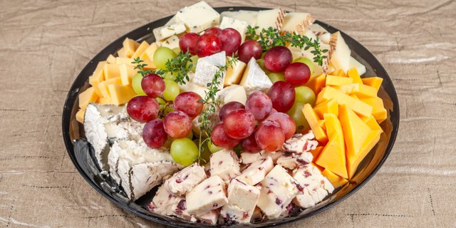 Imported & Domestic Cheese Platter