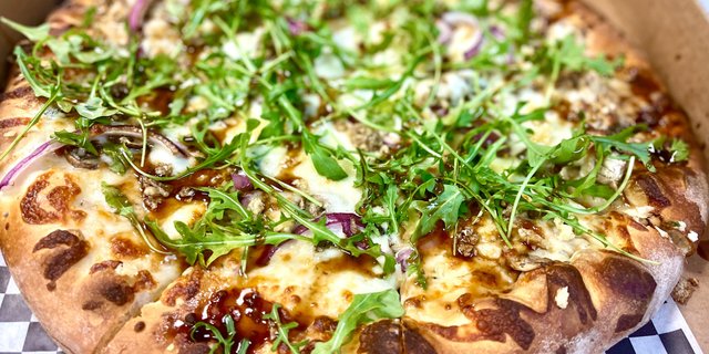 Ren's Pizza
