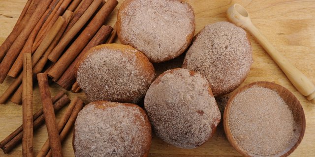 Cinna Bees
