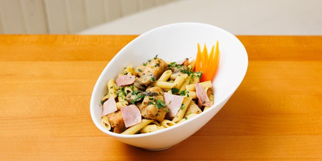 Chicken Marsala Pasta