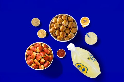 Auntie Anne's Pretzels Catering in Toledo, OH - 5001 Monroe St