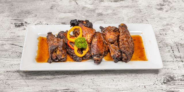 Jumbo Jerk Wings