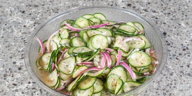 Side Cucumber Salad