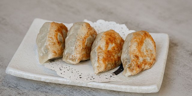 Pan-Fried Vegetarian Dumplings