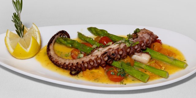 Grilled Octopus Tray