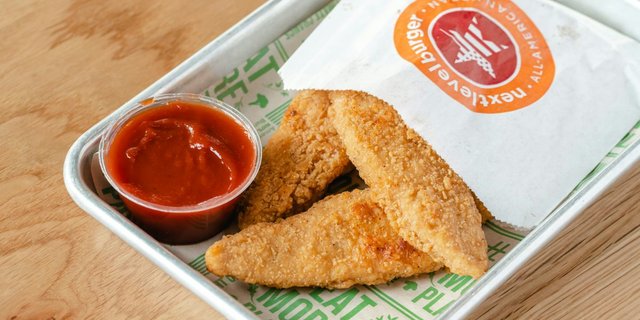 Crispy Chik'n Tenders Boxed Lunch