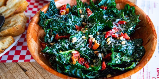 Kale e Tartufo Salad