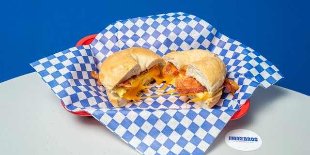 Bacon, Egg & Cheese Platter