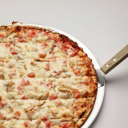 Chicken Alfredo Pizza