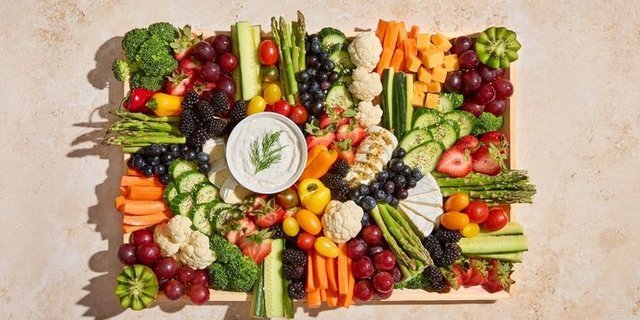 The Fruit, Veggie, & Cheese Medium Package
