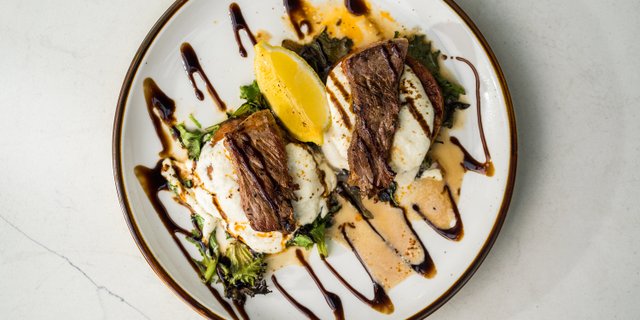 Grilled Fillet Mignon & Tomato Burrato