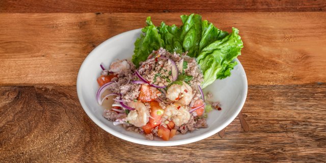 Yum Woon Sen Salad