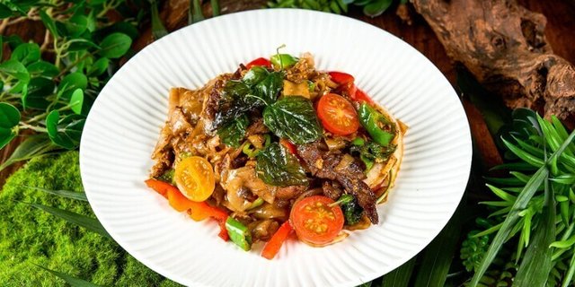 Spicy Basil Fried Rice