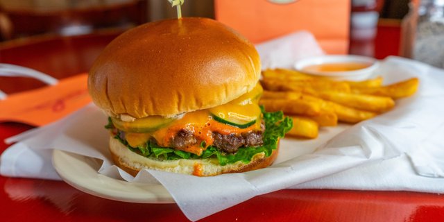 Chicken Tikka Masala Burger Tray