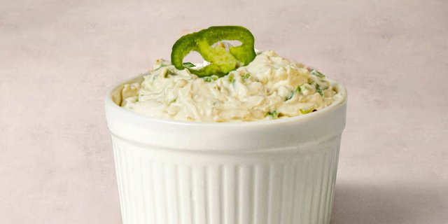 Jalapeno & Garlic Cream Cheese Schmear