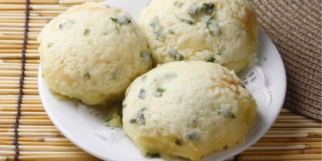 Baked Beef Buns