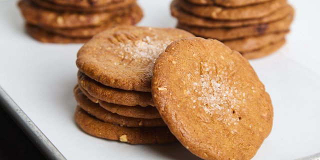 12 Mini Peanut Butter Cookies