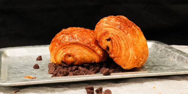 Pain Au Chocolat