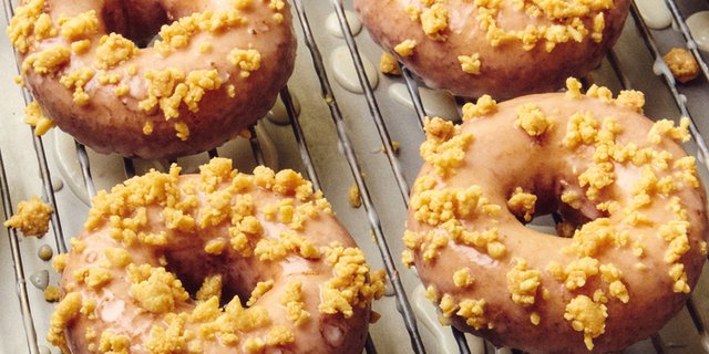 Gluten-Free Cake Doughnuts