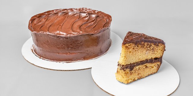 Original Double Layer Southern Butter Cake Slice