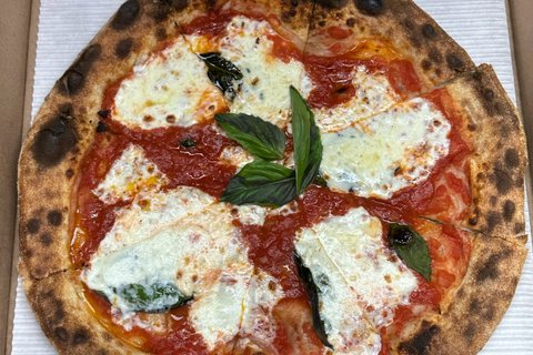 Margherita Neapolitan Pizza