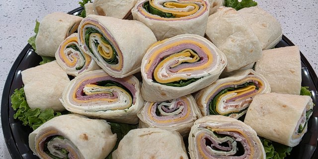 Signature Pinwheel Platter