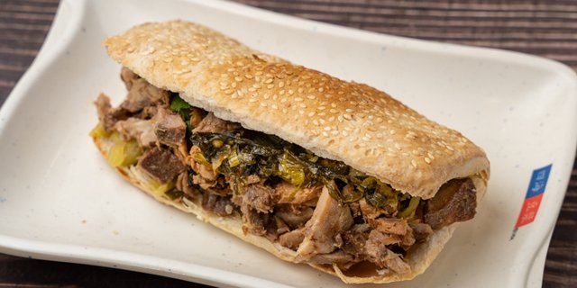 Marinated Pork & Pickled Vegetable Sandwich (豬肉酸菜燒餅)