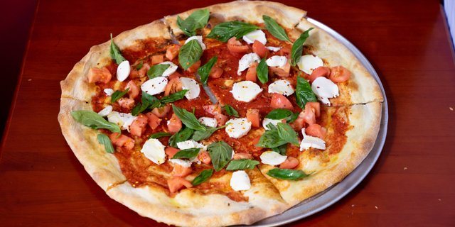 Classico Pizza