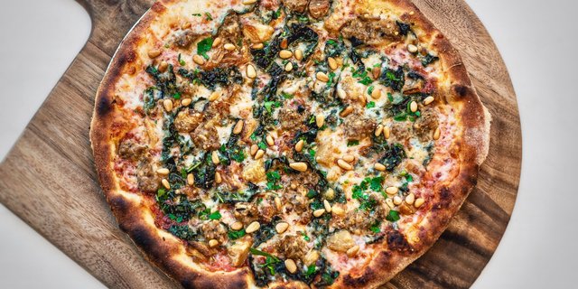 Kale & Sausage Pizza