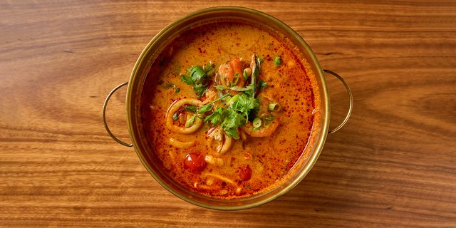 Seafood Tom Yum Tray