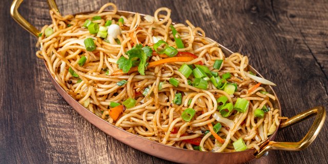 Vegetarian Hz Special Spicy Chowmein